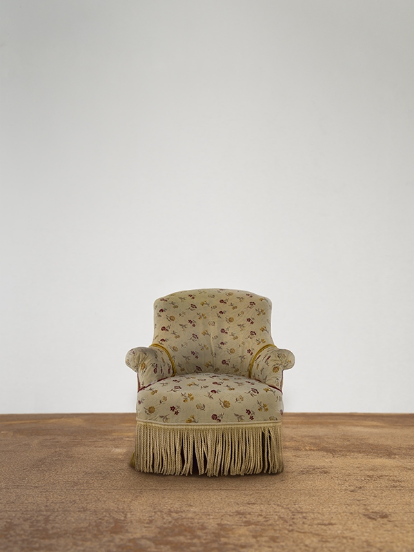 ‘armchair’ - Kerstin Zahn - University of Westminster